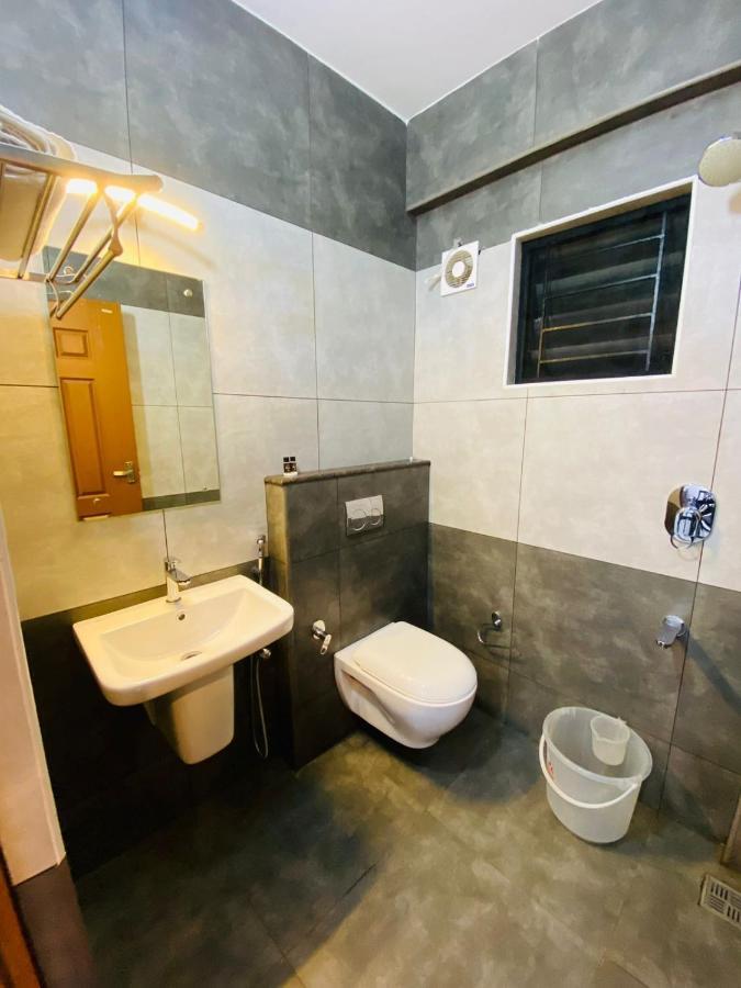 Hotel Nujoom Rooms & Apartments Kochi Exterior foto