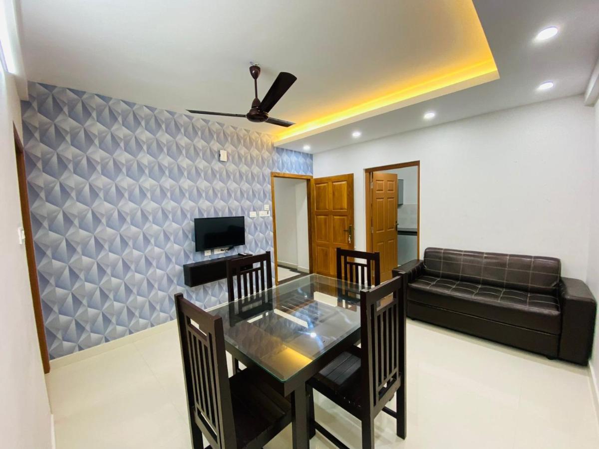Hotel Nujoom Rooms & Apartments Kochi Exterior foto