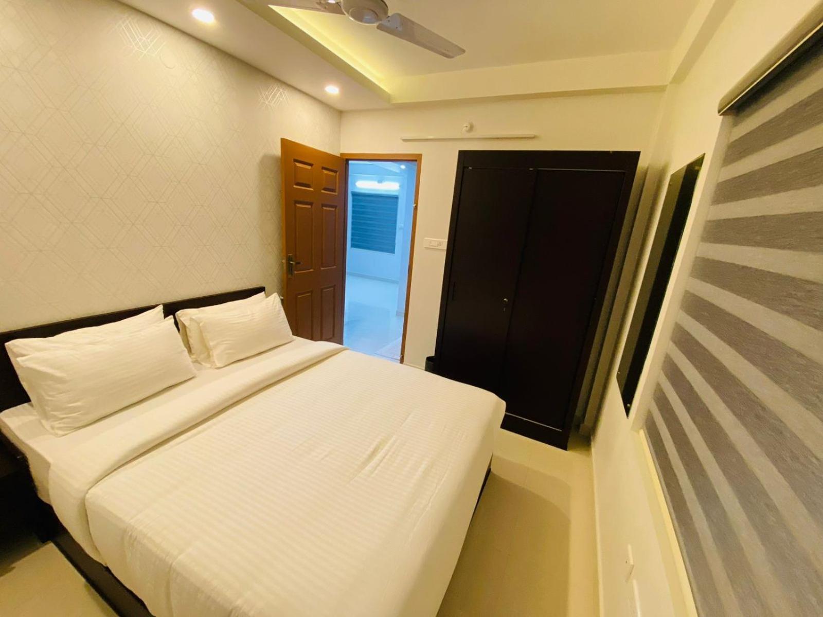 Hotel Nujoom Rooms & Apartments Kochi Exterior foto